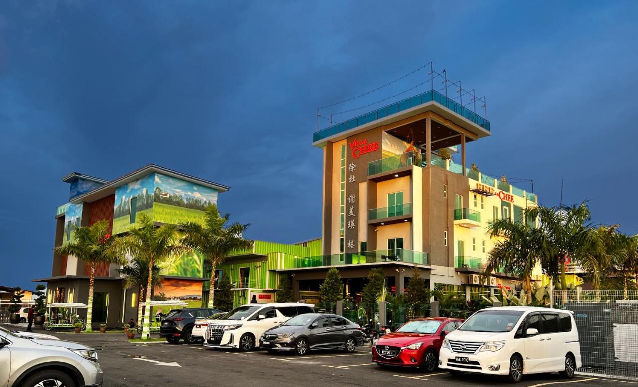 Hotel Chee Sekinchan