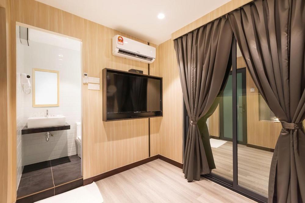 Hotel Chee 5*
