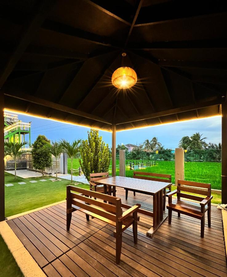 Chee Hotel Sekinchan
