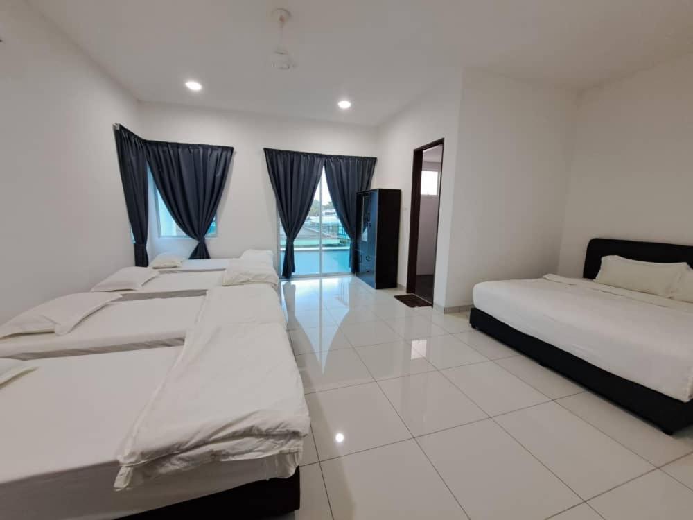 Chee Hotel 5*