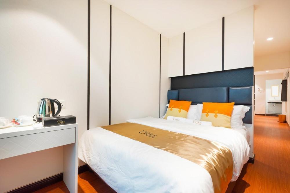 Chee Hotel 5*